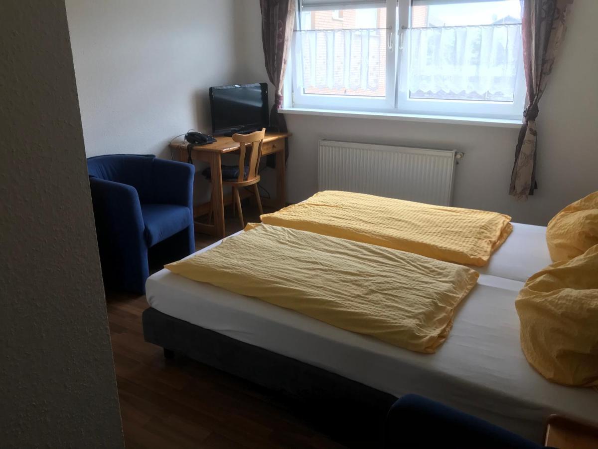 Hotel Kaufmann Rommerskirchen Екстер'єр фото