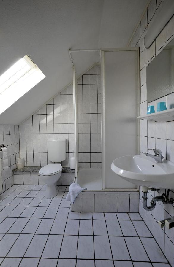 Hotel Kaufmann Rommerskirchen Екстер'єр фото